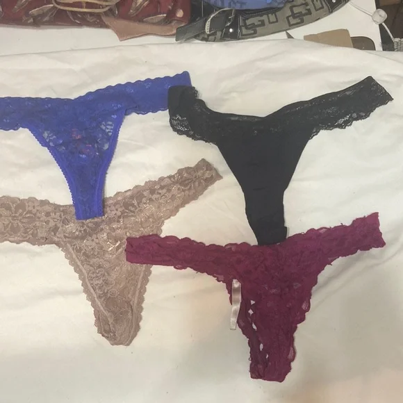 6 Pack Lace Thongs Lg Victoria Secrets & Pink & LOUNGERIE P - Picture 1 of 10